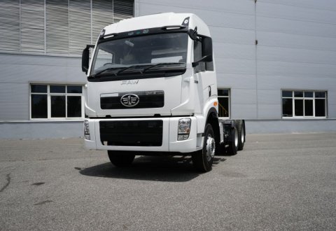 FAW J5P 6*4 330HP Tractor Truck 